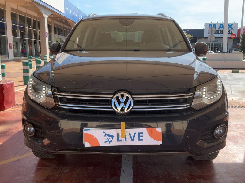 Volkswagen Tiguan 2.0 TDI Country 4Motion BlueMotion Tech 2014 – снимка 14