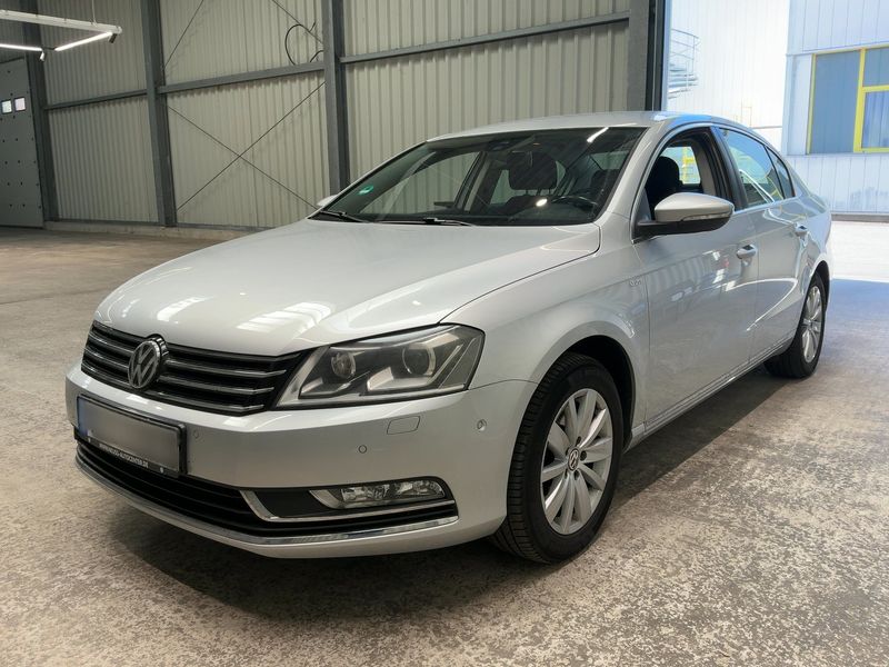Volkswagen Passat 1.4 TSI EcoFuel Comfortline 2013 – снимка 1