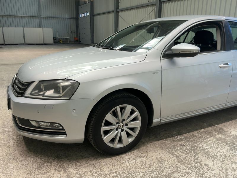 Volkswagen Passat 1.4 TSI EcoFuel Comfortline 2013 – снимка 2