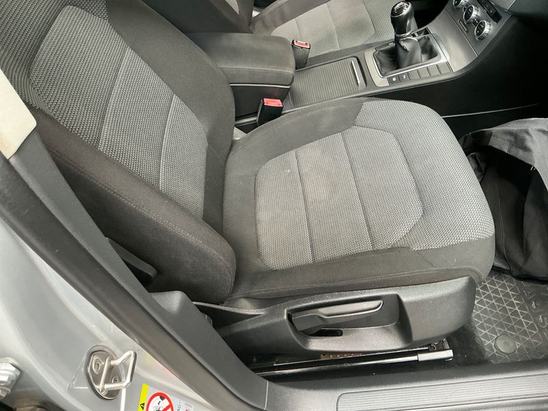 Volkswagen Passat 1.4 TSI EcoFuel Comfortline 2013 – снимка 28