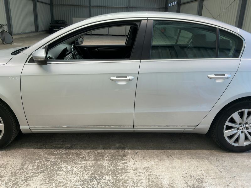Volkswagen Passat 1.4 TSI EcoFuel Comfortline 2013 – снимка 4