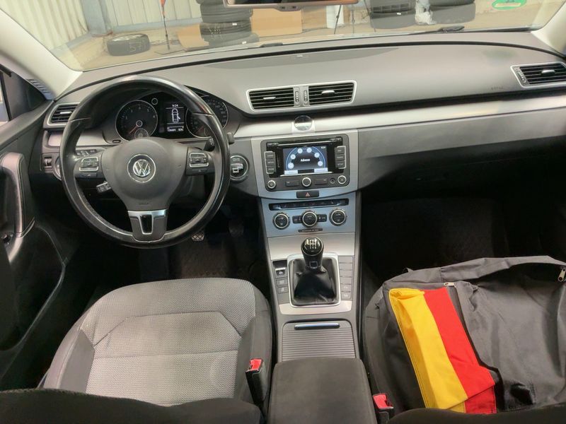 Volkswagen Passat 1.4 TSI EcoFuel Comfortline 2013 – снимка 18