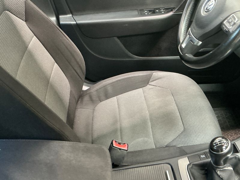 Volkswagen Passat 1.4 TSI EcoFuel Comfortline 2013 – снимка 25