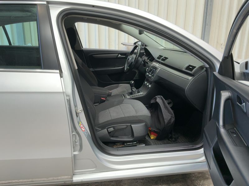 Volkswagen Passat 1.4 TSI EcoFuel Comfortline 2013 – снимка 17