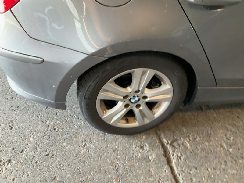 BMW 1er 118d 2011 – снимка 9