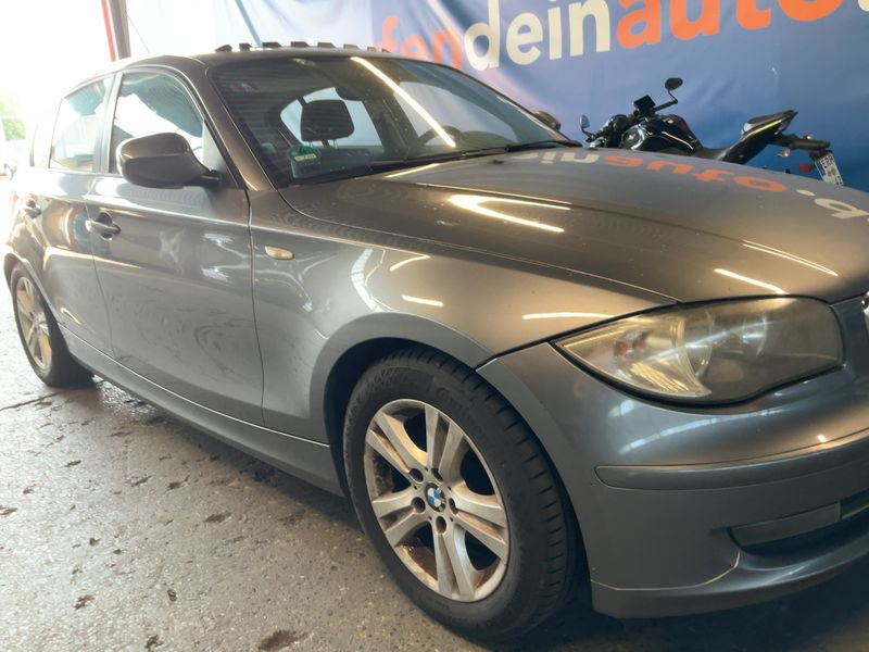BMW 1er 118d 2011 – снимка 12