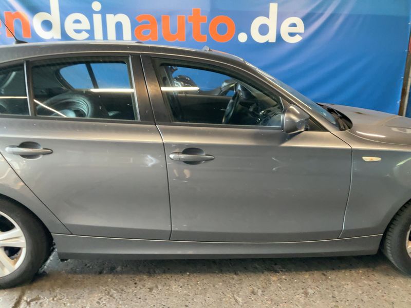 BMW 1er 118d 2011 – снимка 10