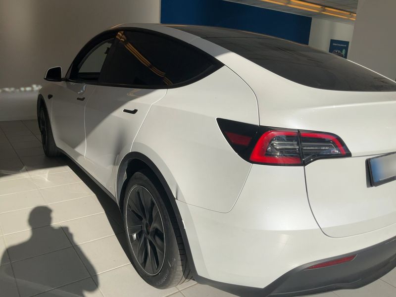 Tesla Model Y Standard Range 2023 – снимка 6
