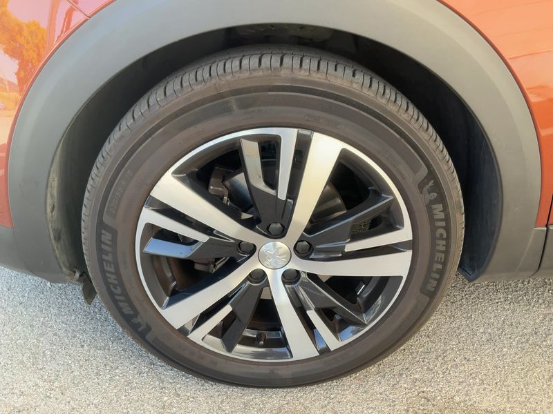 Peugeot 3008 1.5 Blue-HDi GT Line 2019 – снимка 3