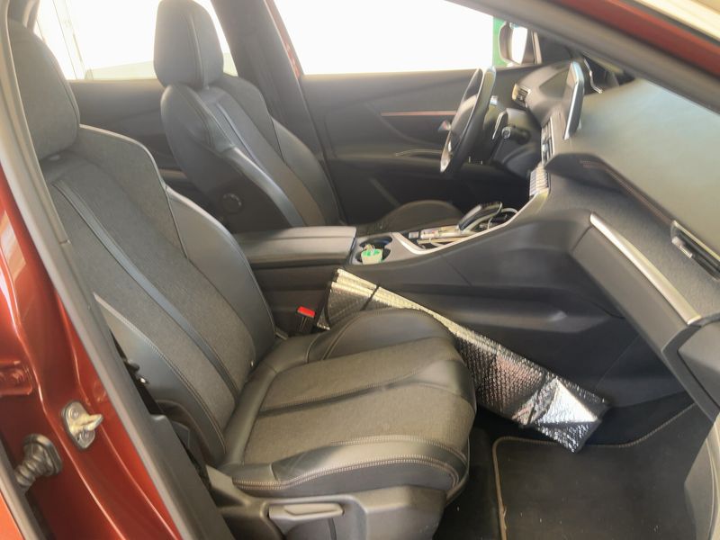 Peugeot 3008 1.5 Blue-HDi GT Line 2019 – снимка 16