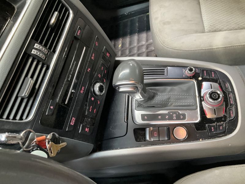 Audi Q5 3.0 V6 TDI quattro 2014 – снимка 32