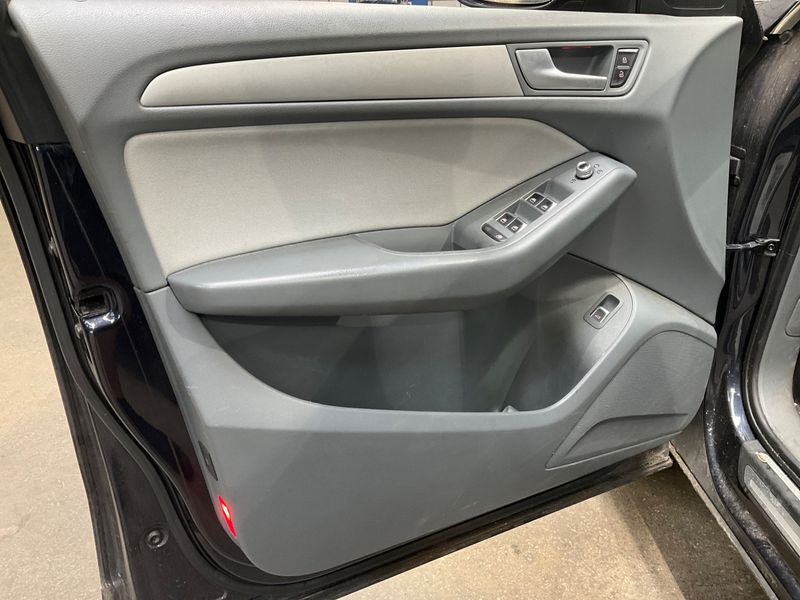 Audi Q5 3.0 V6 TDI quattro 2014 – снимка 28