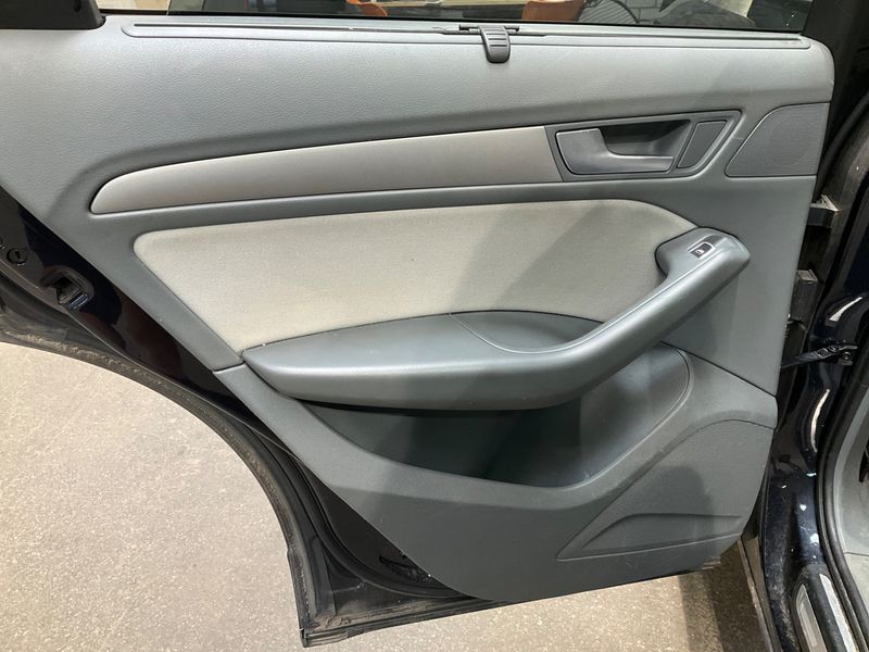 Audi Q5 3.0 V6 TDI quattro 2014 – снимка 29
