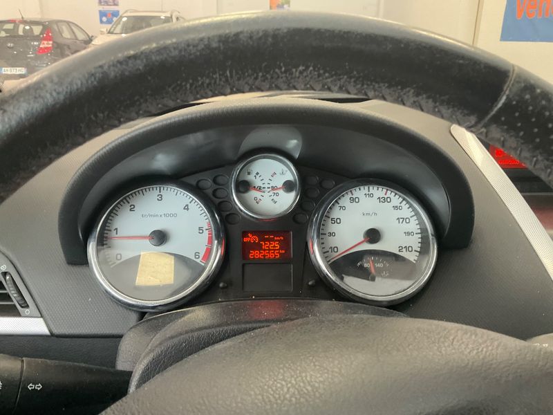 Peugeot 207 1.6 HDi Sport 2006 – снимка 4
