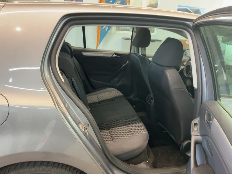 Volkswagen Golf VI 1.4 Trendline 2009 – снимка 19