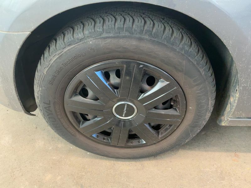 Volkswagen Golf VI 1.4 Trendline 2009 – снимка 3