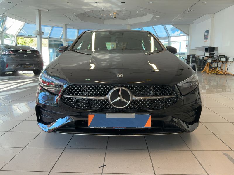 Mercedes-Benz A-Klasse A 200 Mild-Hybrid AMG Line 2024 – снимка 14