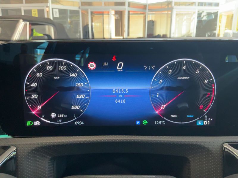 Mercedes-Benz A-Klasse A 200 Mild-Hybrid AMG Line 2024 – снимка 18