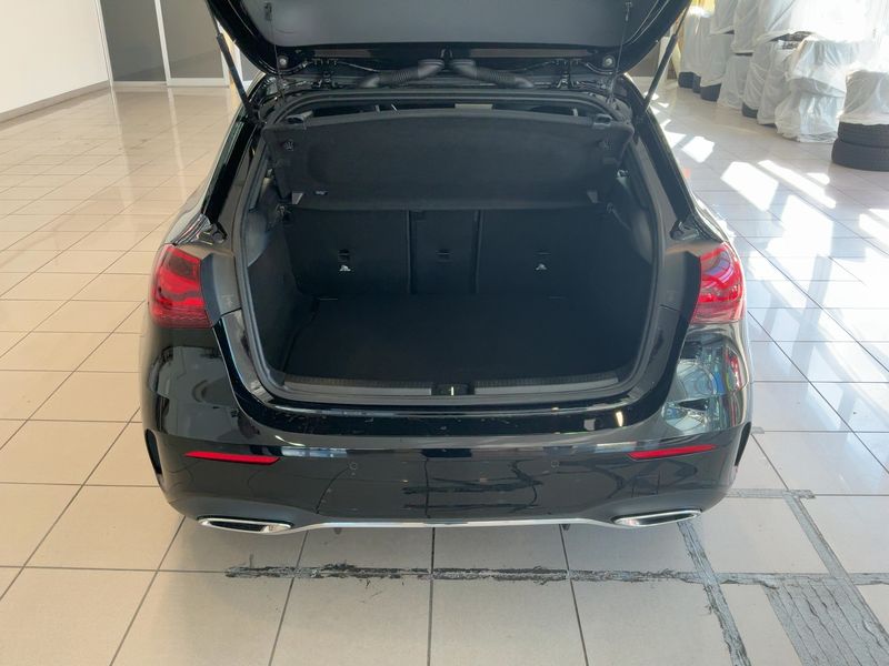 Mercedes-Benz A-Klasse A 200 Mild-Hybrid AMG Line 2024 – снимка 15