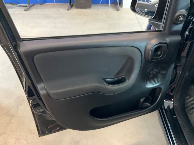 Fiat Panda 1.2 Lounge 2017 – снимка 29