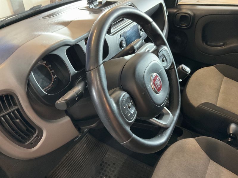 Fiat Panda 1.2 Lounge 2017 – снимка 30