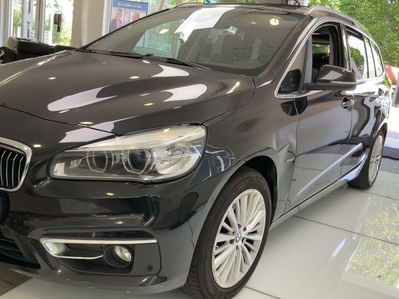 BMW 2er 218d Gran Tourer Luxury Line 2015 – снимка 2