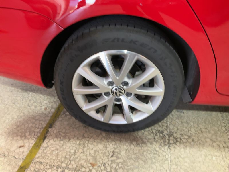 Volkswagen Golf VI 2.0 TDI Sport 2012 – снимка 19