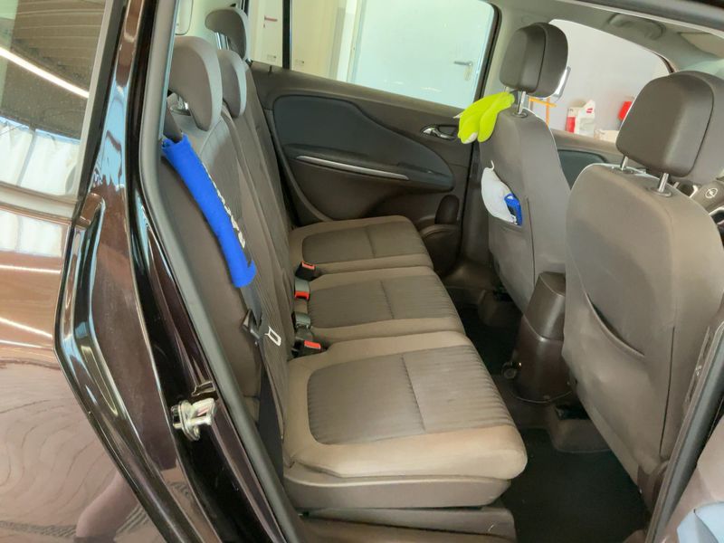 Opel Zafira Tourer 1.4 Turbo Edition 2013 – снимка 19