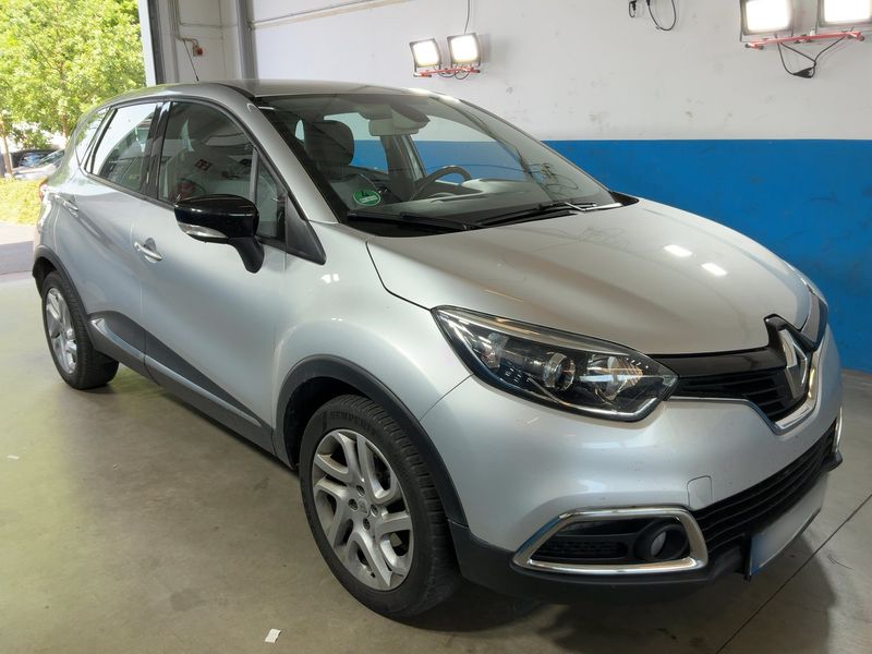 Renault Captur 1.2 TCe Energy Zen 2016 – снимка 12