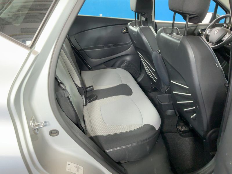 Renault Captur 1.2 TCe Energy Zen 2016 – снимка 19