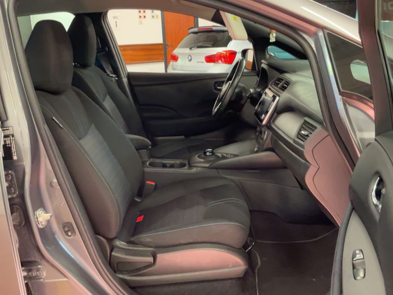 Nissan Leaf electric drive 110 kW Acenta 2022 – снимка 16