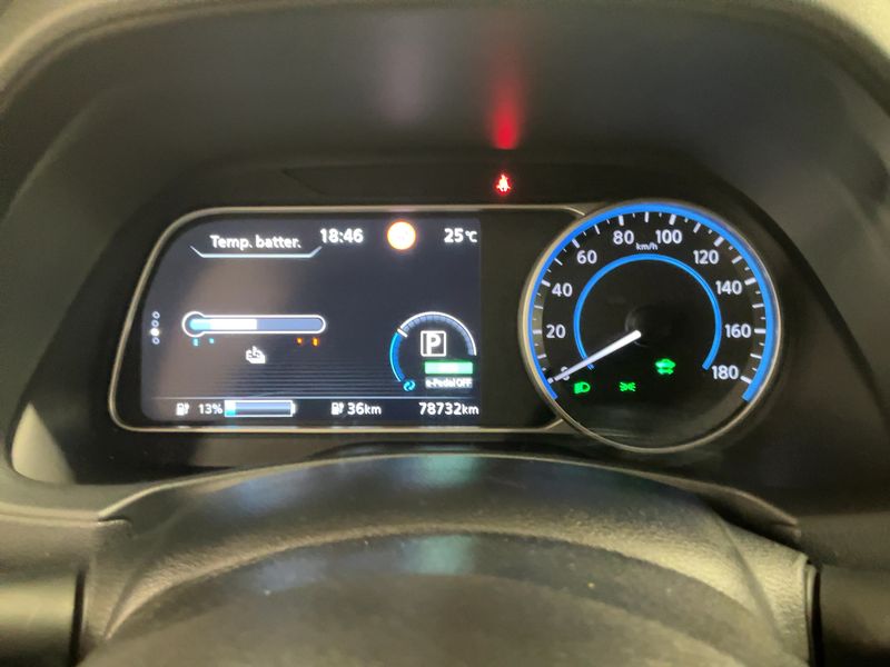 Nissan Leaf electric drive 110 kW Acenta 2022 – снимка 18