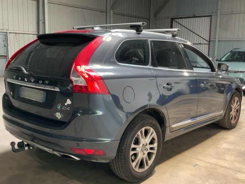 Volvo XC60 2.0 D4 Summum 2015 – снимка 8