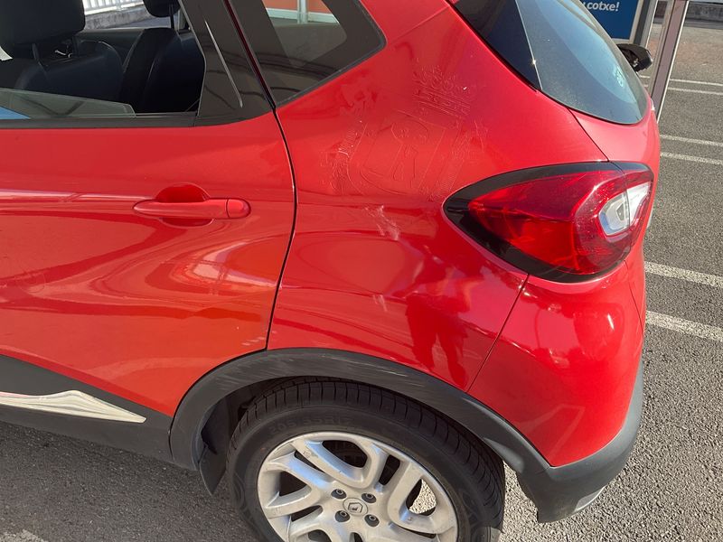 Renault Captur 1.5 dCi Intens 2014 – снимка 30