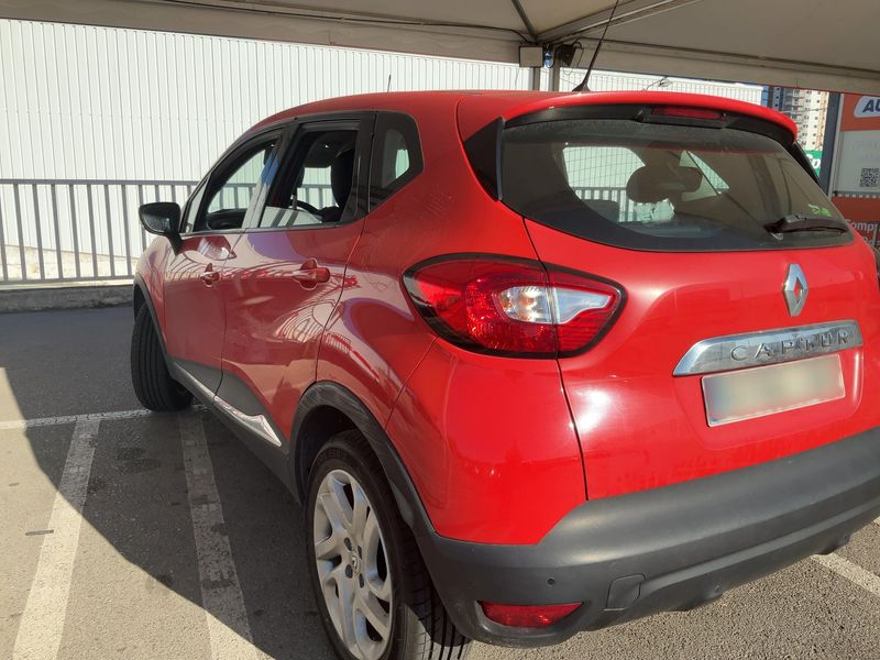 Renault Captur 1.5 dCi Intens 2014 – снимка 6