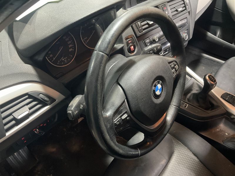 BMW 1er 116d 2014 – снимка на щета 33