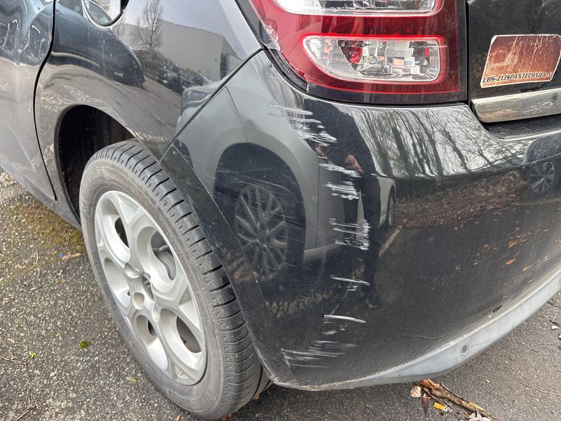 Citroen C3 1.2 e-VTi Exclusive 2016 – снимка 33