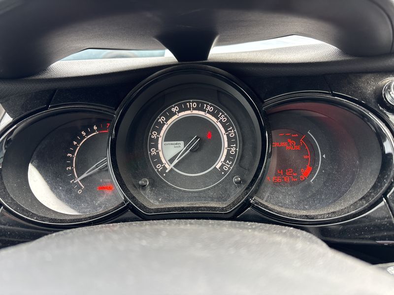Citroen C3 1.2 e-VTi Exclusive 2016 – снимка 12
