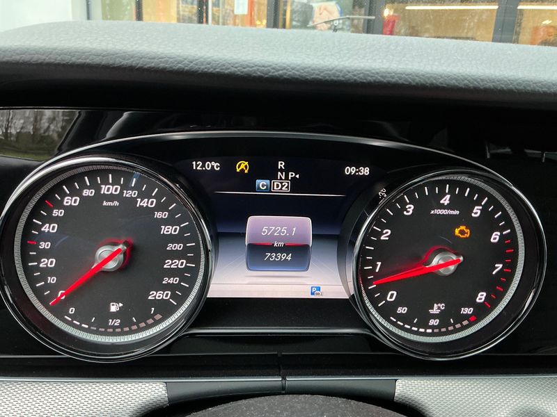 Mercedes-Benz E-Klasse E 200 T Avantgarde 2016 – снимка 18