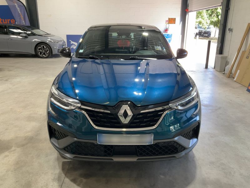 Renault Arkana 1.6 Hybrid E-Tech R.S. Line 2022 – снимка 14