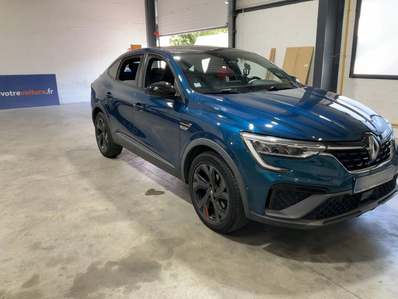 Renault Arkana 1.6 Hybrid E-Tech R.S. Line 2022 – снимка 12