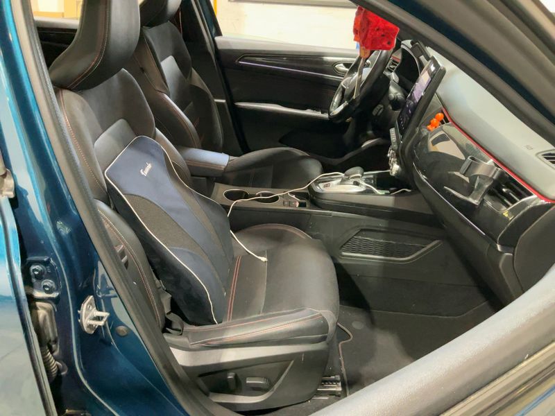 Renault Arkana 1.6 Hybrid E-Tech R.S. Line 2022 – снимка 16