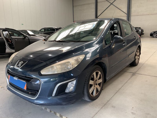 Peugeot 308 1.6 HDi Active 2012 – снимка 1