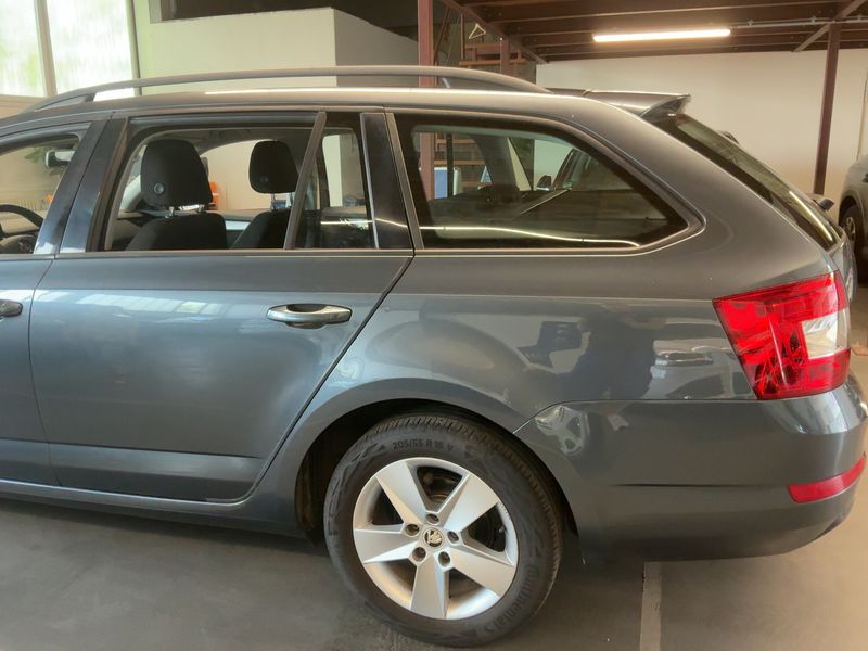 Skoda Octavia 1.4 TSI Ambition 2015 – снимка 6