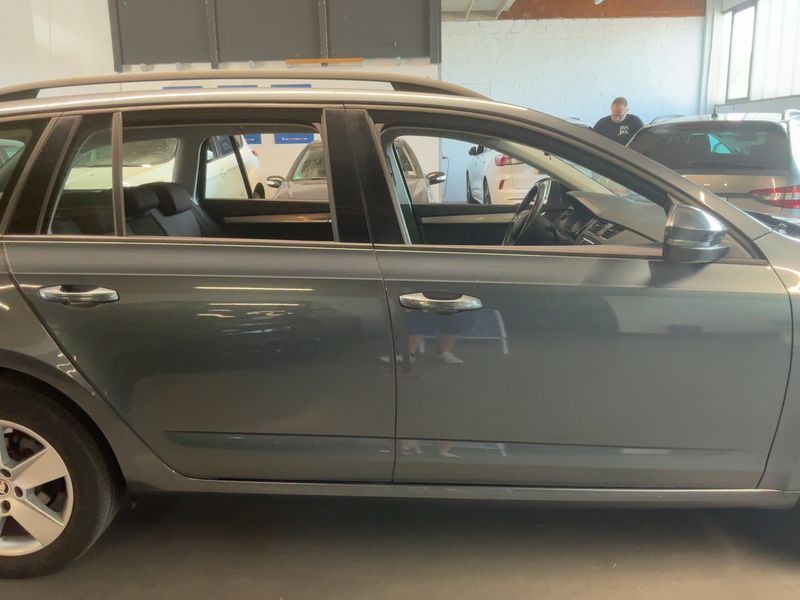 Skoda Octavia 1.4 TSI Ambition 2015 – снимка 10