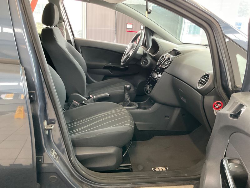 Opel Corsa 1.2 Edition "111 Jahre" 2010 – снимка 3