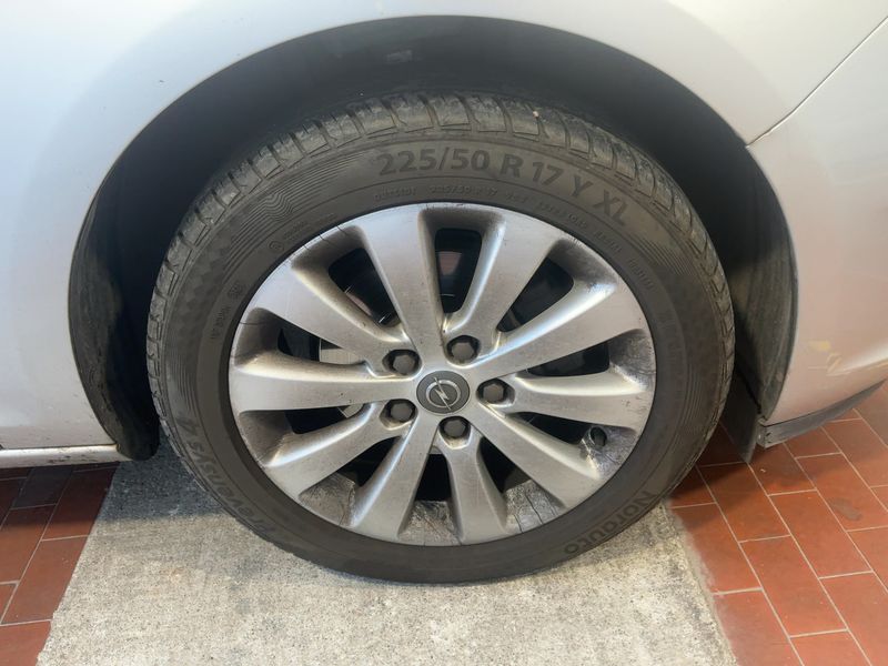 Opel Astra 2.0 CDTI Cosmo 2014 – снимка 11