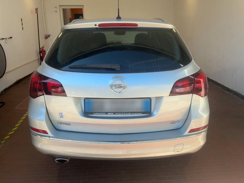 Opel Astra 2.0 CDTI Cosmo 2014 – снимка 7