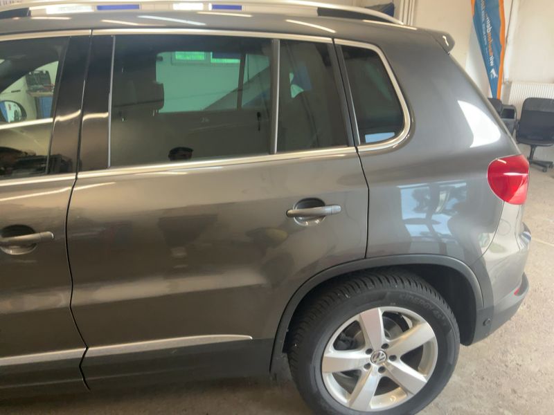 Volkswagen Tiguan 2.0 TDI Lounge Sport & Style BlueMotion Tech 2016 – снимка 6
