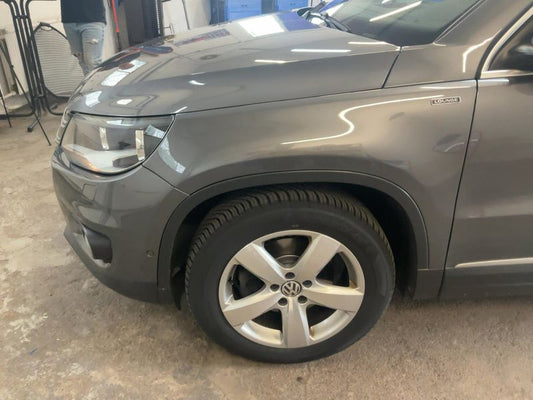 Volkswagen Tiguan 2.0 TDI Lounge Sport & Style BlueMotion Tech 2016 – снимка 2